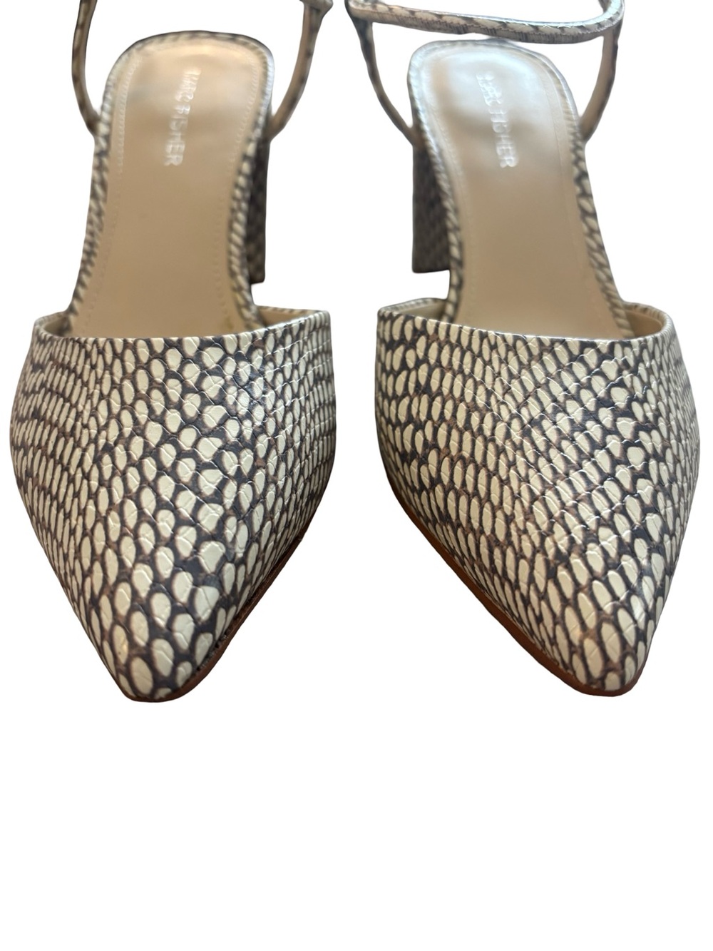 Marc Fisher Cream Snake-Print Pointed Block Heel Pumps 7.5M - Picture 3 of 6